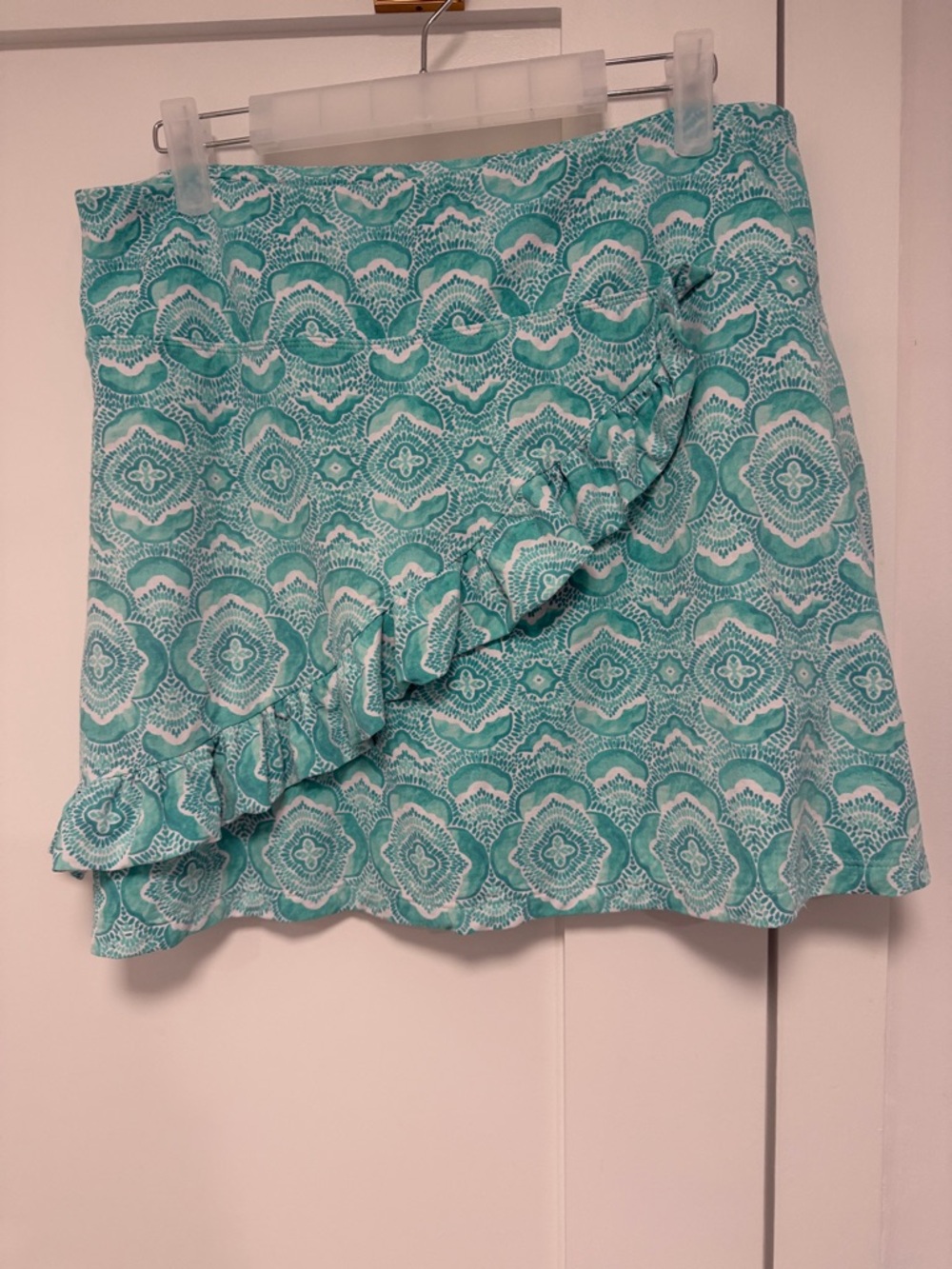 IBKUL Teal and White Mini Skort with Ruffle Detail